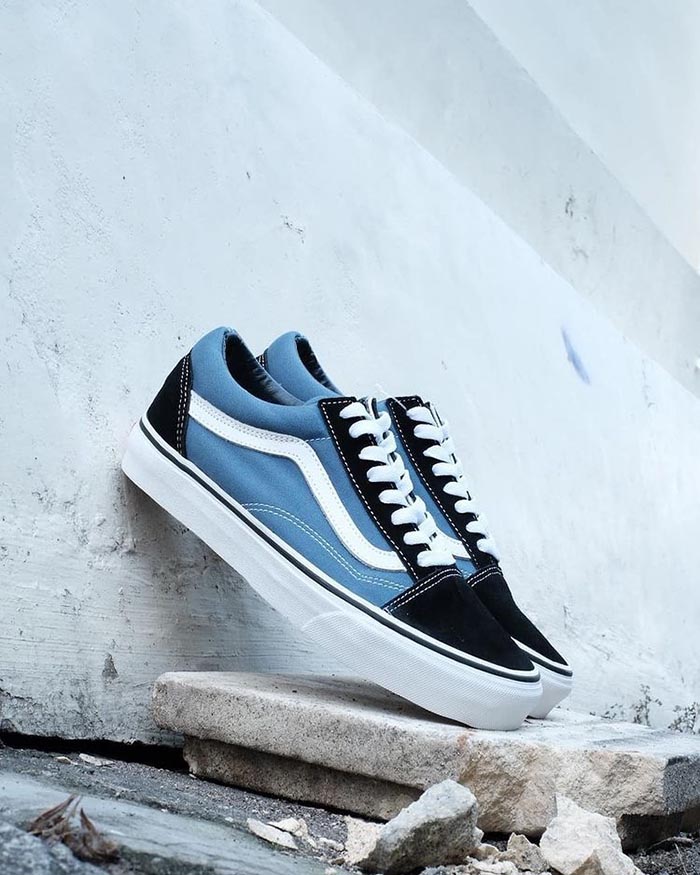 Vans classic hotsell xanh navy